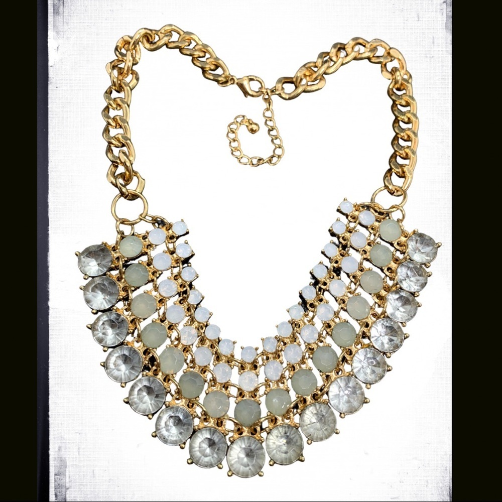 Boho Glam Rhinestone Statement Necklace - Picture 2 of 8